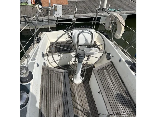 Pleziervaartuig rushcutter, zeilboot cortessa 43, 13,07m - 3.85m - 2.25m, composiet, 1 mast, bj 1982, s0403408215, sole motor 40.5kw - afbeelding 8 van  33