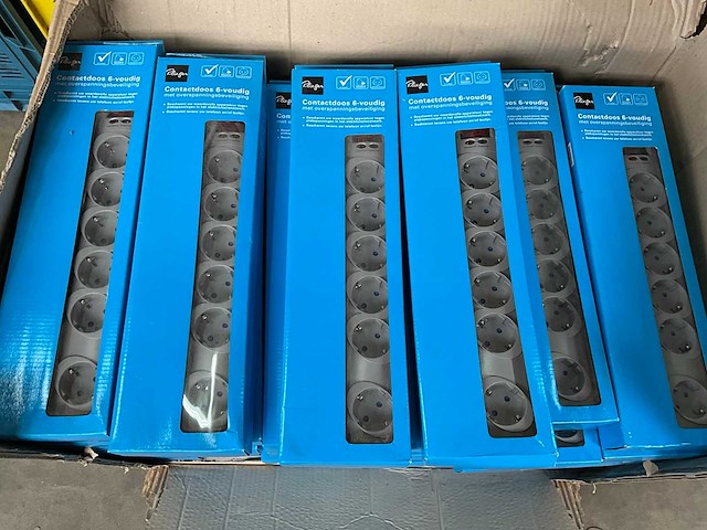 Plieger contactdoos 6-voudig met overspanningsbeveiliging (10x) - afbeelding 3 van  5