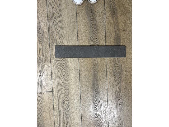 Plint cendre lux 7,2x45 - afbeelding 1 van  1