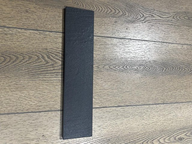 Plint leonardo shape black - afbeelding 1 van  1