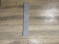 Plint spazio grigio 7x45 - afbeelding 1 van  1