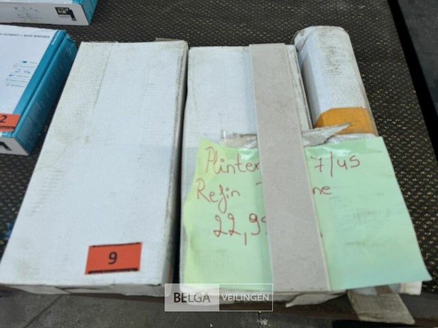 Plinten refin digione - afbeelding 2 van  4