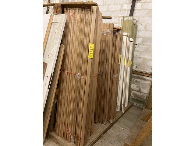 Plinten - afbeelding 6 van  6