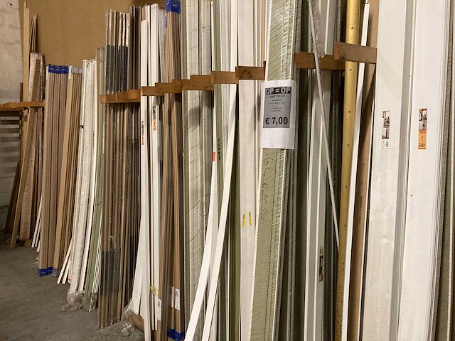 Plinten - afbeelding 2 van  7