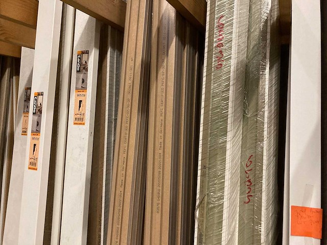 Plinten - afbeelding 4 van  7