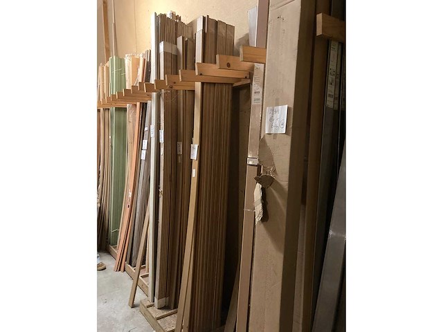 Plinten - afbeelding 10 van  10