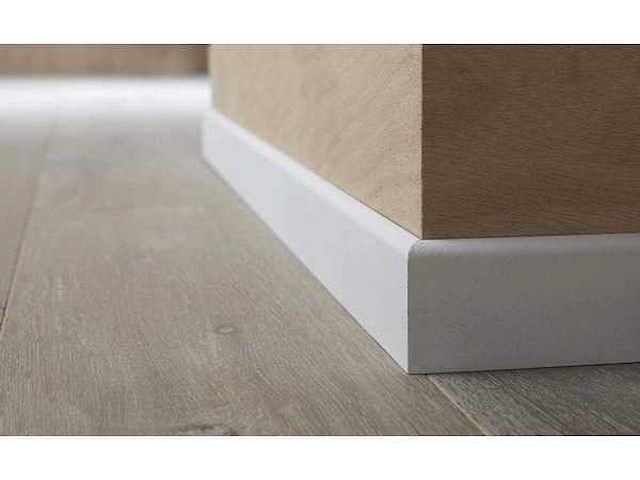Plinthout 110m - afbeelding 1 van  6
