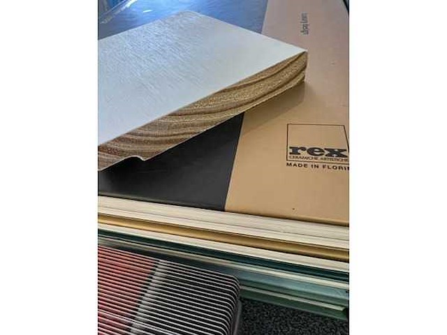 Plinthout 440m - afbeelding 2 van  9