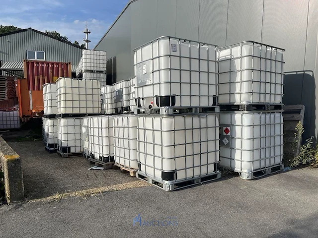 Plm 10 ibc-containers - afbeelding 1 van  9