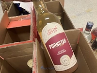 Plm 23 diverse flessen geestrijke drank waaronder disaronno, liquor 43, dutch cocktailclub, enzovoort waaronder aangesproken - afbeelding 3 van  6