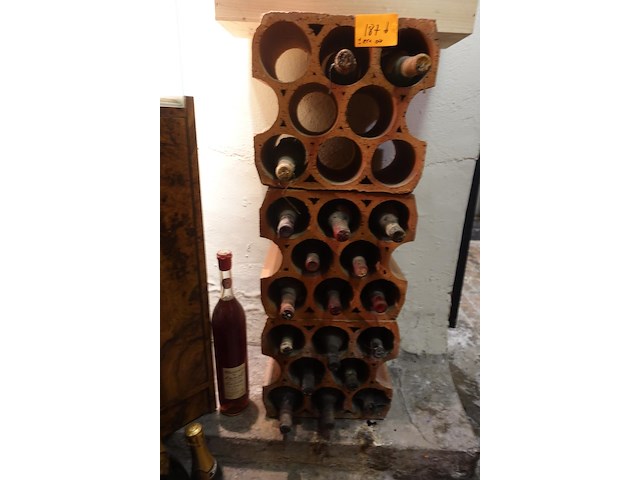 Plm 25x diverse oude wijnen - afbeelding 1 van  13