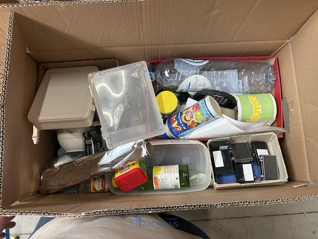 Plm 26 dozen inhoudende grote prtij diversen - afbeelding 3 van  69