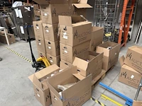 Plm 26 dozen inhoudende grote prtij diversen
