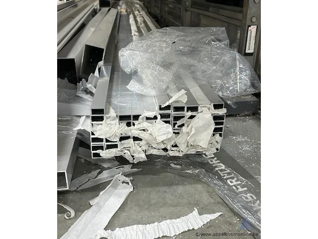 Plm 330 diverse aluminium profielen - afbeelding 4 van  5
