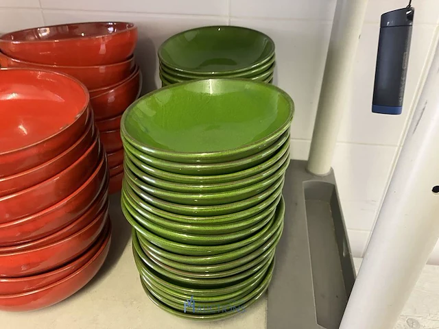 Plm 38 groenkleurige kommetjes - afbeelding 5 van  5