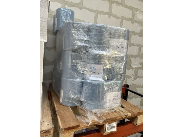 Plm 38 rollen papieren handdoeken - afbeelding 2 van  3