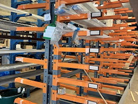 Plm 42lm oranje/grijze draagarmstellingen