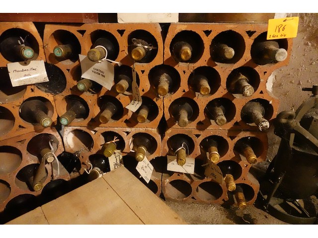 Plm 60x diverse oude wijnen - afbeelding 1 van  12