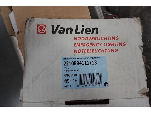 Plm 65x diverse noodverlichting van lie - afbeelding 11 van  15