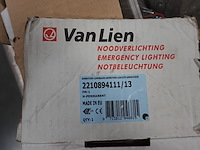 Plm 65x diverse noodverlichting van lie - afbeelding 11 van  15