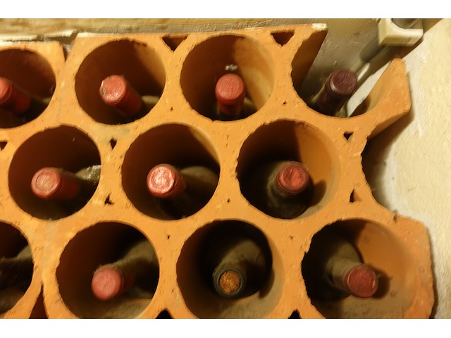 Plm 70x diverse oude wijnen - afbeelding 2 van  8