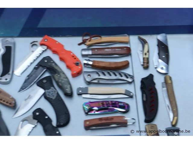 Plm 75 diverse jachtmessen - afbeelding 2 van  6