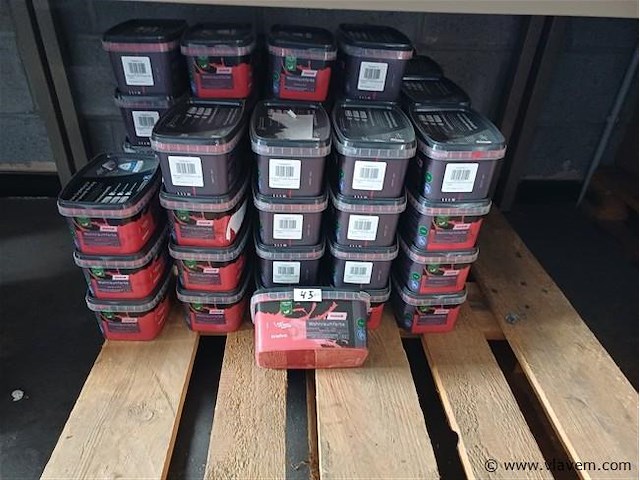 Plm. 85 liter rode muurverf - afbeelding 1 van  1