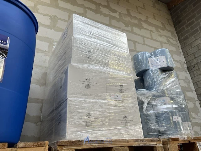 Plm 96 verpakkingen hand cleaner eurol - 4,5 l - afbeelding 1 van  4