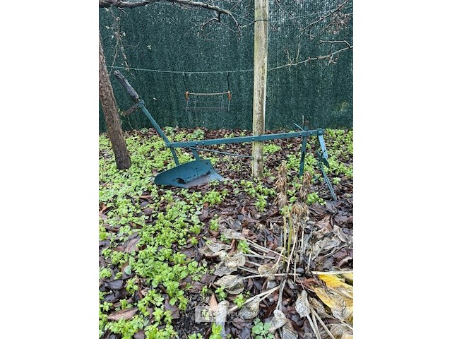 Ploeg als decoratie - afbeelding 3 van  3