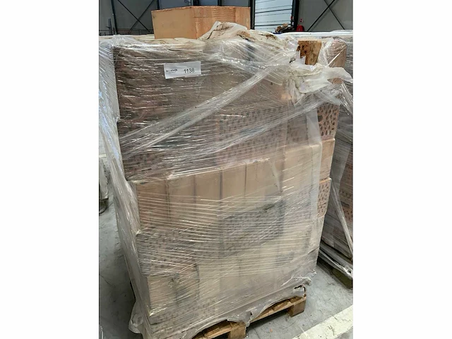 Ploegsteert pallet bouwstenen - afbeelding 4 van  4