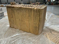 Ploegsteert pallet bouwstenrn - afbeelding 2 van  4