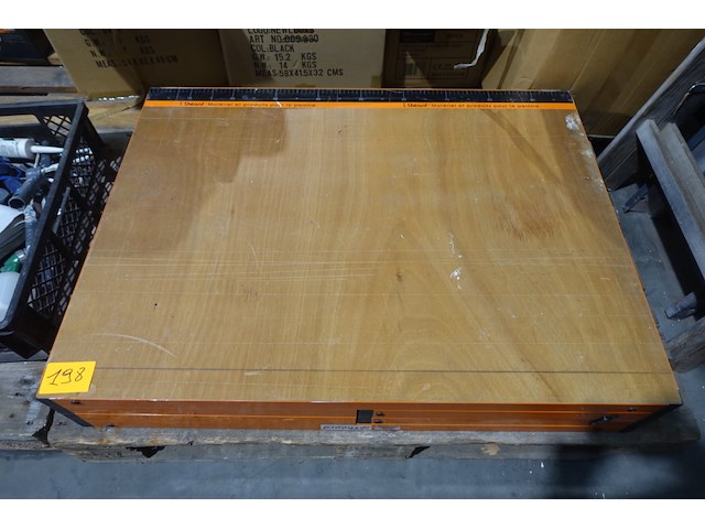 Plooibare werk/meettafel l.théard - afbeelding 1 van  1