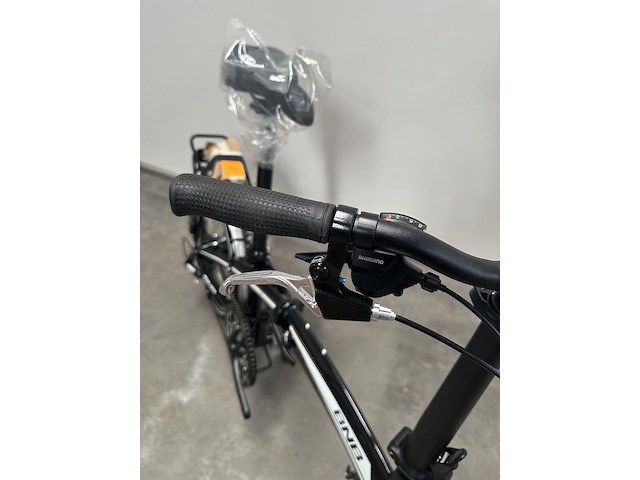 Plooifiets bnb - afbeelding 4 van  6