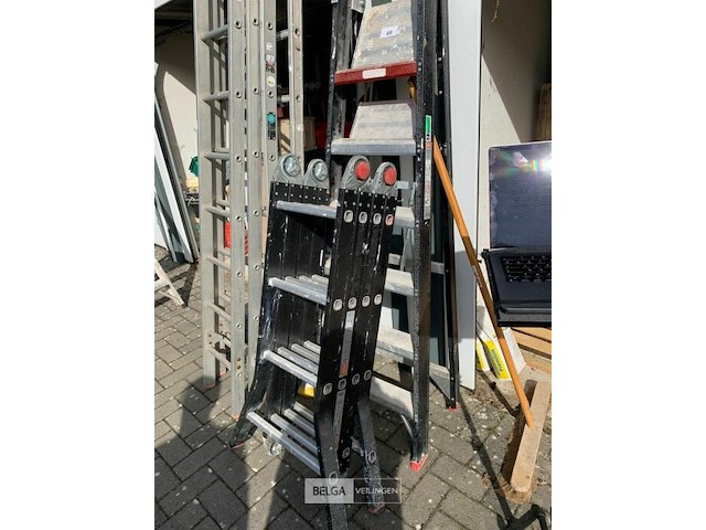Plooiladder en trapladder - afbeelding 2 van  2