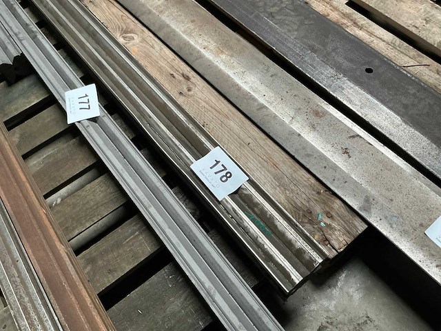 Plooimes voor plooibank - afbeelding 1 van  4