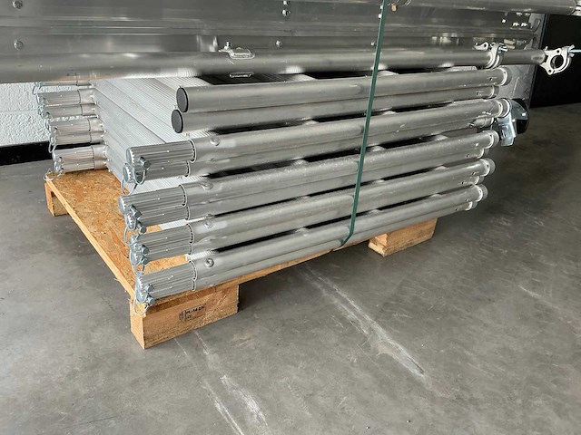 Plooisteiger - afbeelding 5 van  10