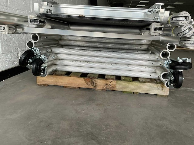 Plooisteiger - afbeelding 3 van  11