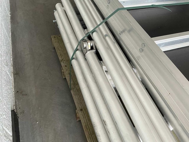 Plooisteiger - afbeelding 2 van  11