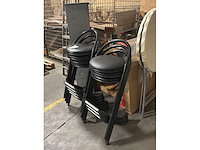 Plooitafel, 3 bartafels, 7 barstoelen - afbeelding 2 van  5