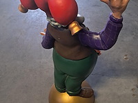 Plopbeeld uniek uit attractiepark zeer goede staat collector item uit polyster h 1010 mm b 590 mm - afbeelding 4 van  7