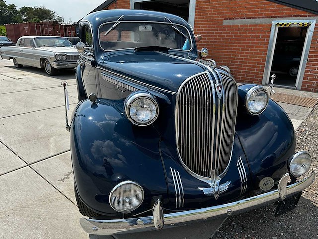 Plymouth - sedan - p6 - oldtimer - afbeelding 2 van  40