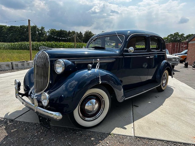 Plymouth - sedan - p6 - oldtimer - afbeelding 4 van  40