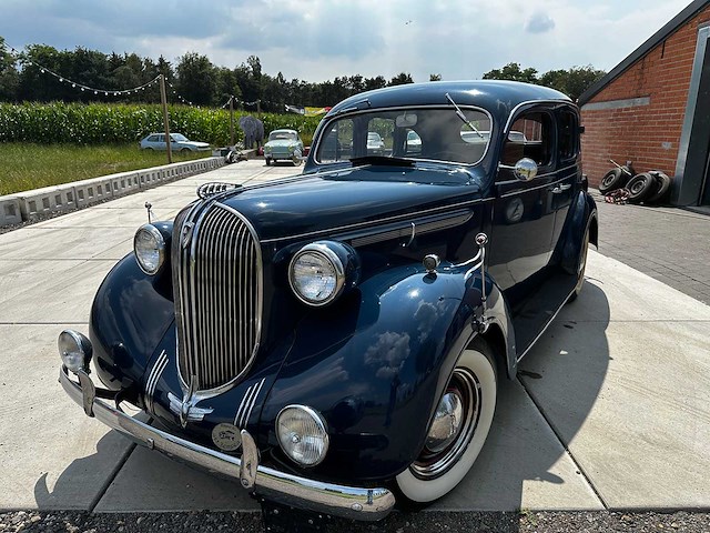 Plymouth - sedan - p6 - oldtimer - afbeelding 1 van  40