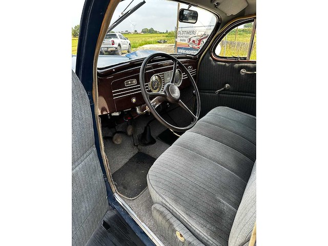 Plymouth - sedan - p6 - oldtimer - afbeelding 31 van  40
