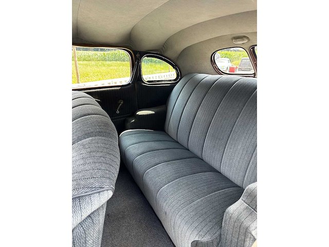 Plymouth - sedan - p6 - oldtimer - afbeelding 33 van  40