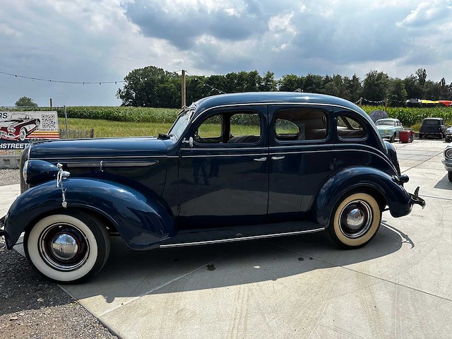 Plymouth - sedan - p6 - oldtimer - afbeelding 34 van  40