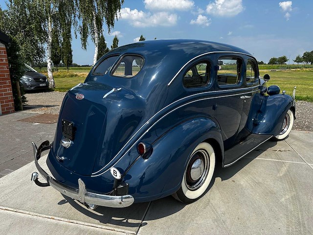 Plymouth - sedan - p6 - oldtimer - afbeelding 38 van  40