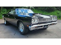Plymouth vintage car - afbeelding 15 van  16