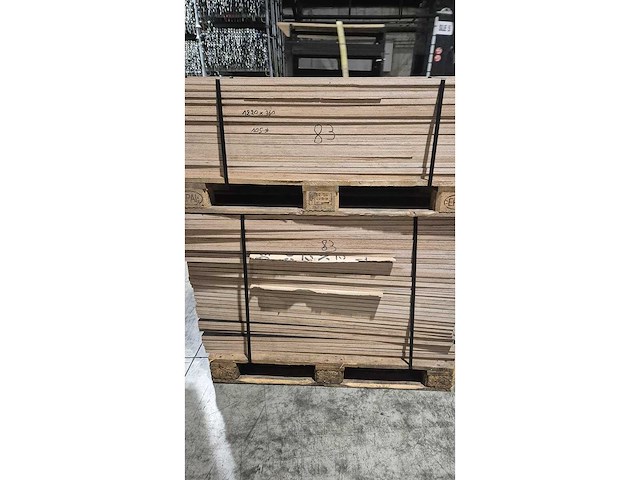 Plywood (105x) - afbeelding 1 van  1