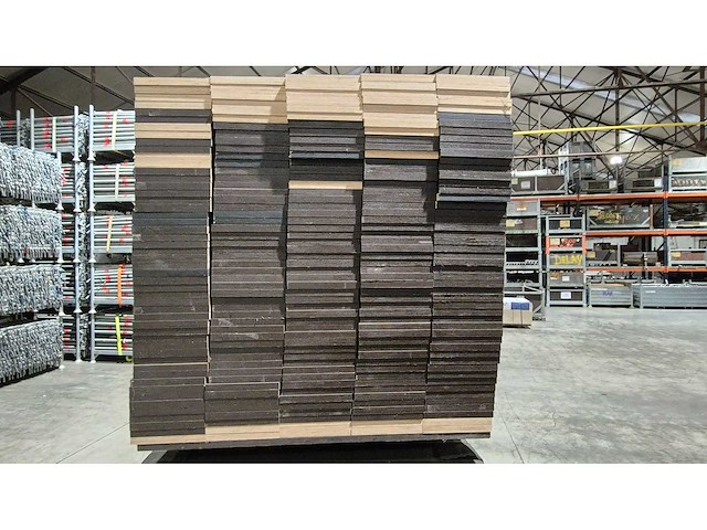Plywood (195x) - afbeelding 1 van  4